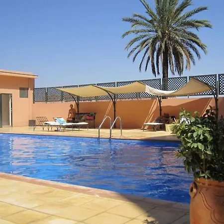 Deluxe Apartment In The Center Of City With Free Wifi Marrakesh Exterior photo